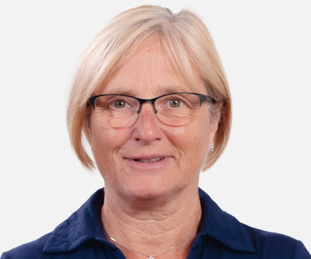 Ulrike-Mueller_Portait_450px.jpg?ts=1759390841